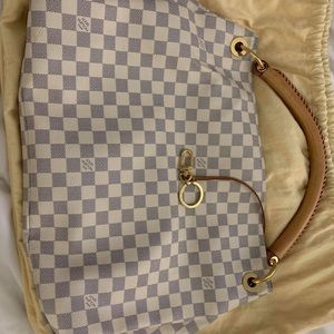 Louis Vuitton Bag - Artsy Damier